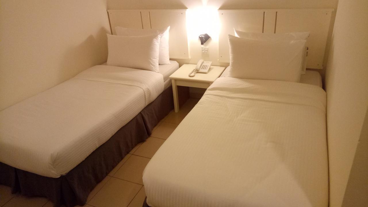 Hotel Sri Sutra - Bandar Sunway 3 Petaling Jaya Exterior foto